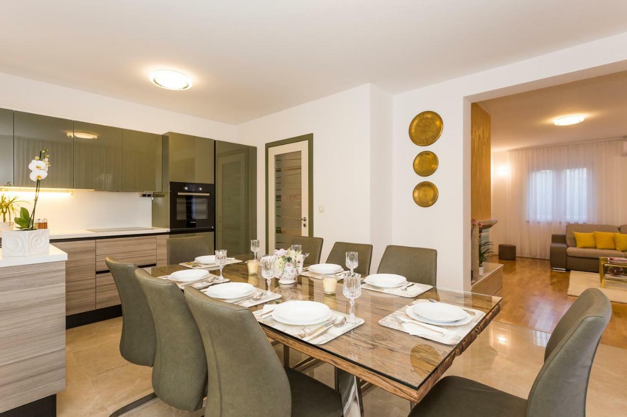 Villa Sweet Home Marija With Heated Pool Split Exterior foto